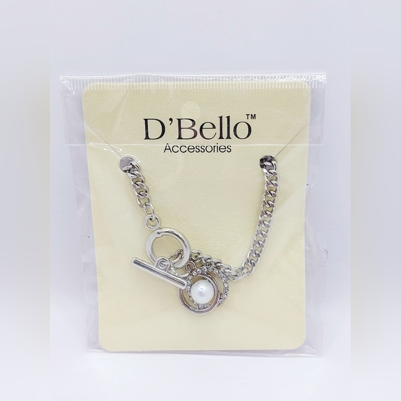 D'Bello‎ Accessories Silver Bracelet with Faux Pearl accent - Picture 1 of 3